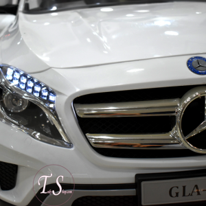 ماشین شارژی مدل مرسدس بنز GLA رنگ سفید - Image 3