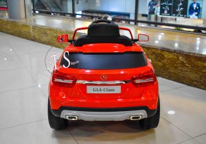 ماشین شارژی مدل مرسدس بنز GLA رنگ قرمز