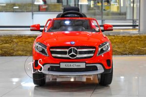 ماشین شارژی مدل مرسدس بنز GLA رنگ قرمز