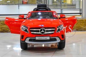 ماشین شارژی مدل مرسدس بنز GLA رنگ قرمز