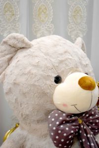 خرس 180 سانتی متری کرم